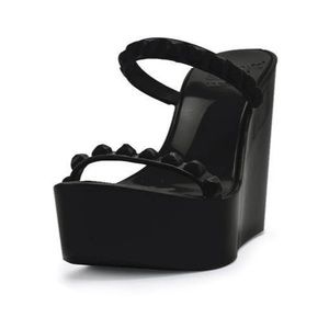 Carmen Del Sol Tonino wedge